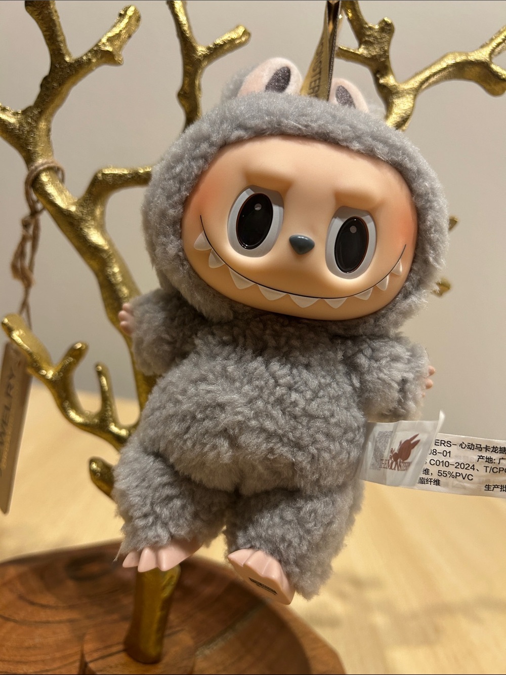 NEW without Box Authentic Labubu From POP MART - Picture 5 of 8